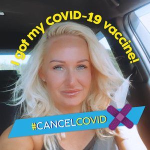 Meet your Posher, Simone